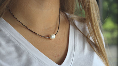 How to Build a Collection of Fundamental Jewelry | Necklaces